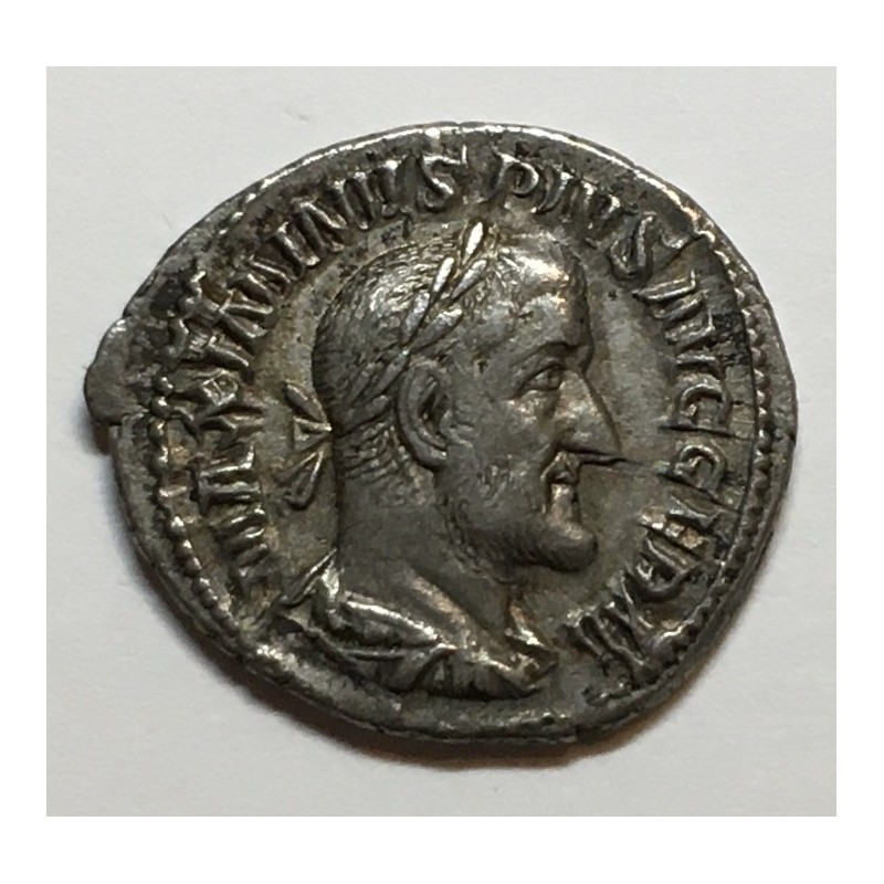 DENARIO MAXIMINO I