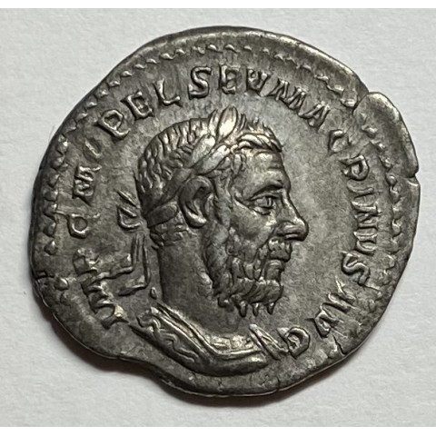 DENARIO MACRINO