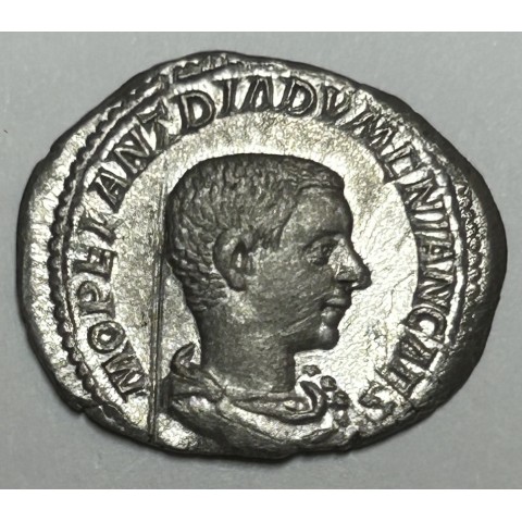 DENARIO DIADUMENIANO