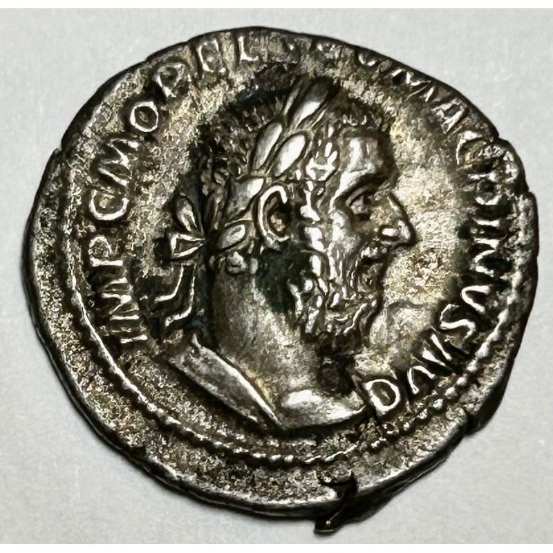 DENARIO MACRINO